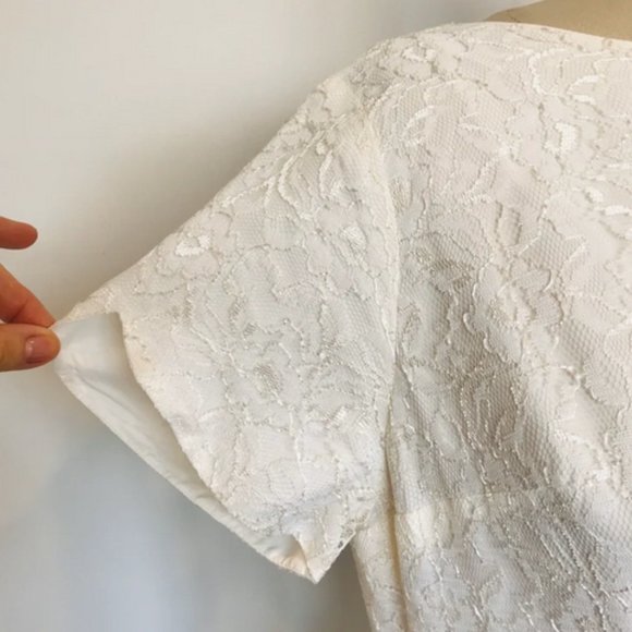 Vintage 60's Lace Wedding Dress - Picture 6 of 6